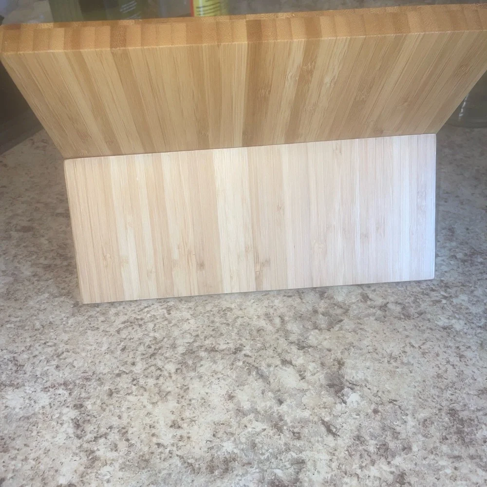 Container store bamboo magnetic knife dock